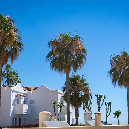 Modern Beachside Flat In Wyndham Costa Del Sol Holiday home *