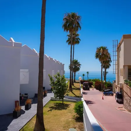 Modern Beachside Flat In Wyndham Costa Del Sol Malaga