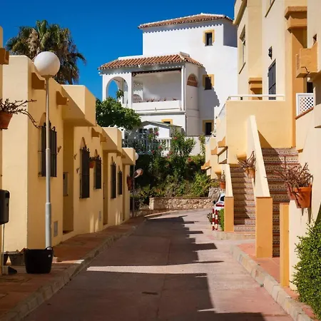 Holiday home Modern Beachside Flat In Wyndham Costa Del Sol *
