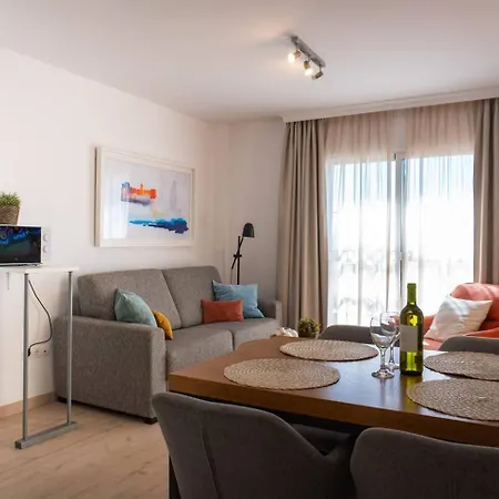 Modern Beachside Flat In Wyndham Costa Del Sol Holiday home *